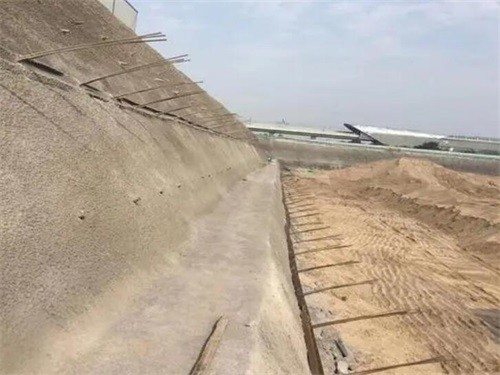 临高河道边坡加固